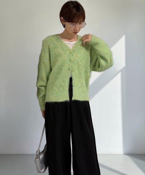 THE SOIS(ソア)の「2wayシャギーニットカーディガン(ニット/セーター・レディース・パープル/グリーン/チャコール/オートミール・FREE)」の16枚目の写真
