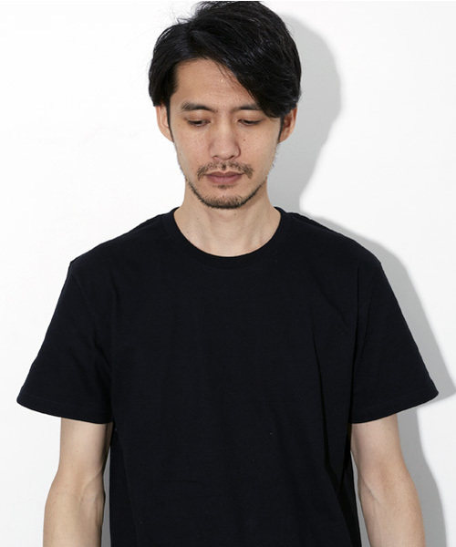 STUDIOUS（ステュディオス）の「【UNITED ATHLE】ヘビーウェイトロングレングススリットTシャツ 500901（Tシャツ/カットソー・メンズ・ホワイト/グレー/ブラック/ダークグレー・MEDIUM/LARGE）」の12枚目の写真