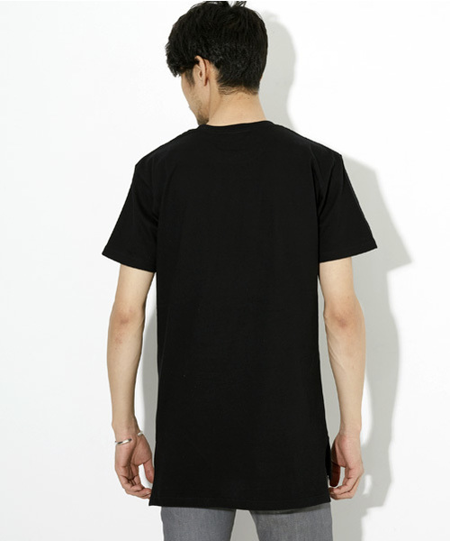 STUDIOUS（ステュディオス）の「【UNITED ATHLE】ヘビーウェイトロングレングススリットTシャツ 500901（Tシャツ/カットソー・メンズ・ホワイト/グレー/ブラック/ダークグレー・MEDIUM/LARGE）」の14枚目の写真