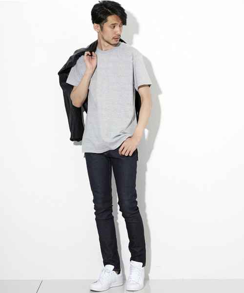 STUDIOUS（ステュディオス）の「【UNITED ATHLE】ヘビーウェイトロングレングススリットTシャツ 500901（Tシャツ/カットソー・メンズ・ホワイト/グレー/ブラック/ダークグレー・MEDIUM/LARGE）」の18枚目の写真