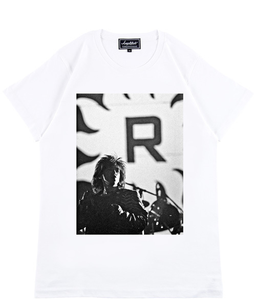 MEDICOM TOY(メディコムトイ)の「Amplifier "RED WARRIORS" TEE design B(Tシャツ/カットソー・メンズ・ホワイト/ブラック・SMALL/MEDIUM/LARGE/X-LARGE)」の2枚目の写真