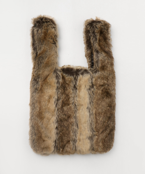 MOUSSY（マウジー）の「FAUX FUR SHOPPER BAG（ショルダーバッグ・レディース・ブラウン/ライトベージュ・FREE）」の2枚目の写真