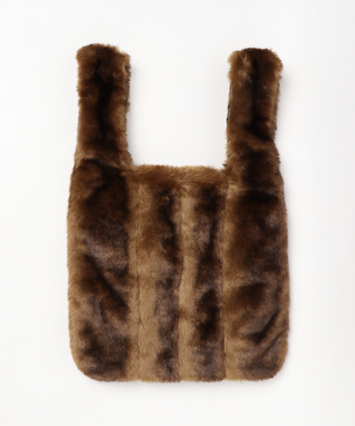 MOUSSY（マウジー）の「FAUX FUR SHOPPER BAG（ショルダーバッグ・レディース・ブラウン/ライトベージュ・FREE）」の6枚目の写真