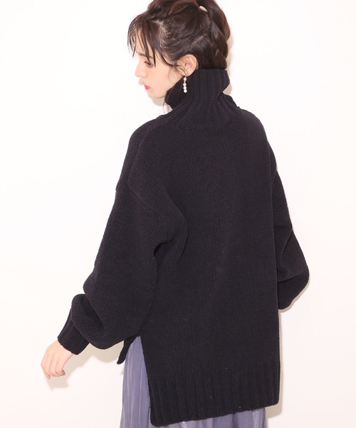 one after another NICE CLAUP（ワンアフターアナザーナイスクラップ）の「モールハイネックビッグニット（ニット/セーター・レディース・ブラック/アイボリー/ブルー系その他/ピンク系その他・FREE）」の2枚目の写真