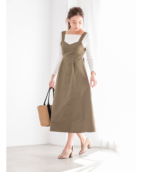 fifth(フィフス)の「バックシャンロングマキシワンピース(ワンピース・レディース・ベージュ/カーキ/ネイビー/グレー・MEDIUM)」の3枚目の写真