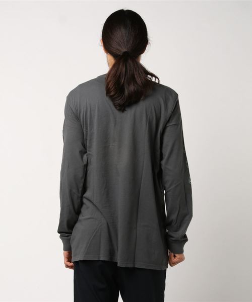 Hurley (ハーレー)の「M HRLY HULA DSTRY TEE LS/ハーレー 長袖 ロンT(Tシャツ/カットソー・メンズ・チャコールグレー/マルーン/ブルー・LARGE/MEDIUM/SMALL)」の4枚目の写真