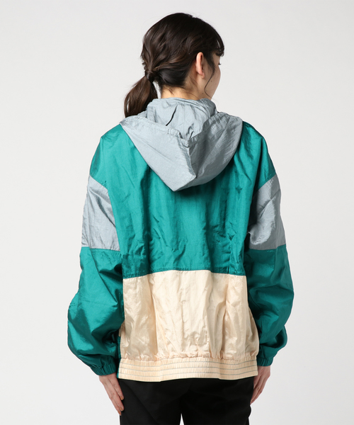 Khaju（カージュ）の「O.K.:スポーツブルゾン（ブルゾン・レディース・パープル/グリーン・ONE SIZE）」の5枚目の写真