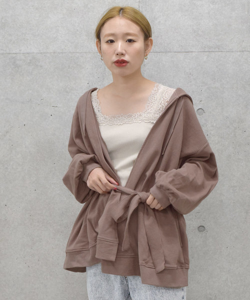 w closet（ダブルクローゼット）の「スウェットパーカーガウン（パーカー・レディース・ベージュ/アイボリー/モカ・FREE）」の12枚目の写真