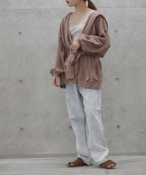 w closet（ダブルクローゼット）の「スウェットパーカーガウン（パーカー・レディース・ベージュ/アイボリー/モカ・FREE）」の13枚目の写真