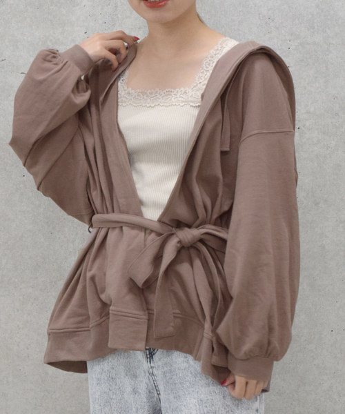 w closet（ダブルクローゼット）の「スウェットパーカーガウン（パーカー・レディース・ベージュ/アイボリー/モカ・FREE）」の16枚目の写真