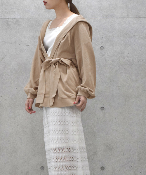 w closet（ダブルクローゼット）の「スウェットパーカーガウン（パーカー・レディース・ベージュ/アイボリー/モカ・FREE）」の19枚目の写真