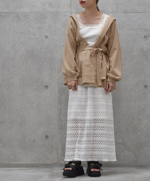 w closet（ダブルクローゼット）の「スウェットパーカーガウン（パーカー・レディース・ベージュ/アイボリー/モカ・FREE）」の22枚目の写真