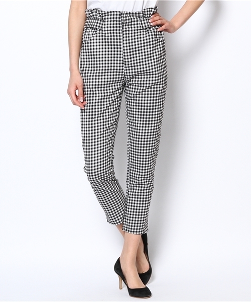 Chico(チコ)の「ギンガムテーパードPT(その他パンツ・レディース・ホワイト・FREE)」の1枚目の写真