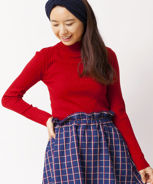 WEGO（ウィゴー）の「WEGO/ワイドリブハイネックニット（ニット/セーター・レディース・オフホワイト/ホワイト系その他/ブラック/ブラック系その他/杢グレー/ダークグリーン/レッド/その他1/ブルー/サックスブルー/パープル/ライトパープル・FREE）」の11枚目の写真