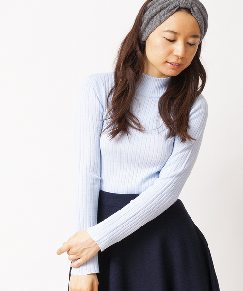 WEGO（ウィゴー）の「WEGO/ワイドリブハイネックニット（ニット/セーター・レディース・オフホワイト/ホワイト系その他/ブラック/ブラック系その他/杢グレー/ダークグリーン/レッド/その他1/ブルー/サックスブルー/パープル/ライトパープル・FREE）」の8枚目の写真