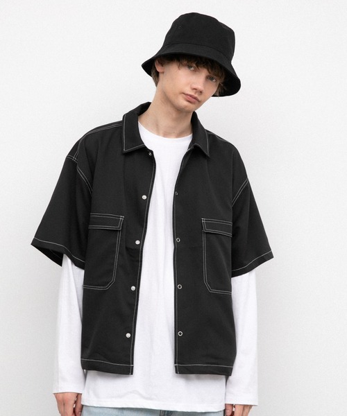 YARD PLUS（ヤードプリュス）の「YARD PLUS リングスナップ半袖シャツ（シャツ/ブラウス・メンズ・ベージュ/ブラック/モカ・MEDIUM/LARGE）」の2枚目の写真