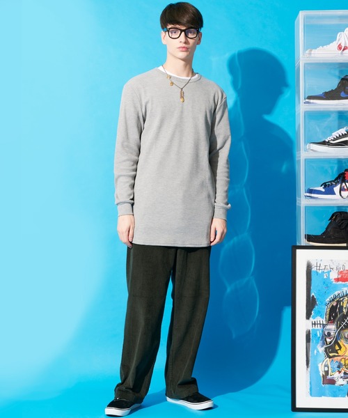 8(eight)(エイト)の「ワッフルロング丈Tシャツ(Tシャツ/カットソー・メンズ・ホワイト/ブラック/ライトグレー/ダークグレー/ダークブラウン/ベージュ/グレイッシュベージュ/カーキ/ネイビー・SMALL/MEDIUM/LARGE/X-LARGE)」の11枚目の写真