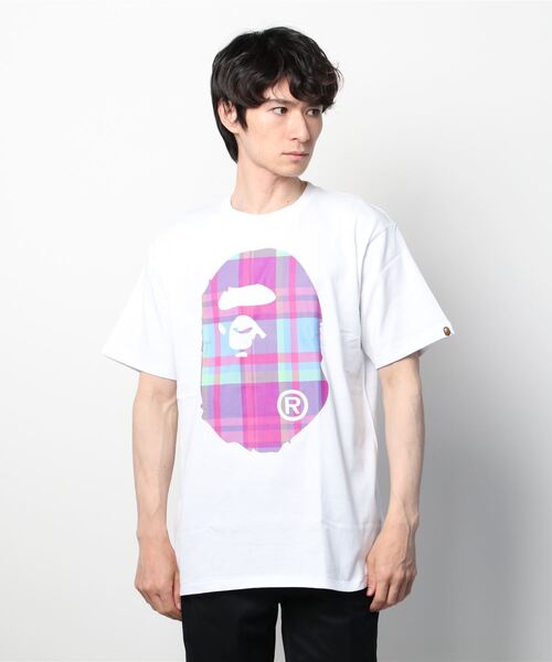 A BATHING APE（アベイシングエイプ）の「BAPE CHECK BIG APE HEAD TEE M（Tシャツ/カットソー・メンズ・ホワイト×レッド/ホワイト×パープル/ブラック×パープル/ブラック×レッド・SMALL/MEDIUM/LARGE/X-LARGE/XX-LARGE/XXX-LARGE）」の9枚目の写真