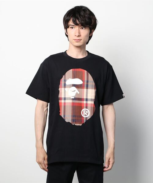 A BATHING APE（アベイシングエイプ）の「BAPE CHECK BIG APE HEAD TEE M（Tシャツ/カットソー・メンズ・ホワイト×レッド/ホワイト×パープル/ブラック×パープル/ブラック×レッド・SMALL/MEDIUM/LARGE/X-LARGE/XX-LARGE/XXX-LARGE）」の15枚目の写真