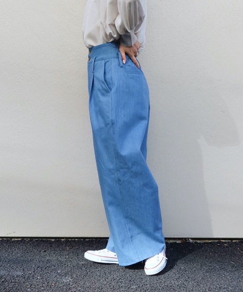 Riberry(リベリー)の「デニムワイドパンツ(デニムパンツ・レディース・ネイビー/ブルー・MEDIUM)」の8枚目の写真