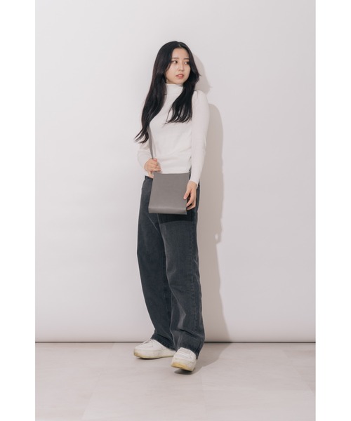 DEVICE（デバイス）の「ビッグ スクエア ショルダーバッグ（ショルダーバッグ・メンズ・ブラック/チャコールグレー/グリーン/ブラウン・FREE）」の14枚目の写真