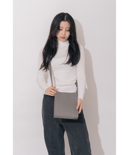 DEVICE（デバイス）の「ビッグ スクエア ショルダーバッグ（ショルダーバッグ・メンズ・ブラック/チャコールグレー/グリーン/ブラウン・FREE）」の12枚目の写真