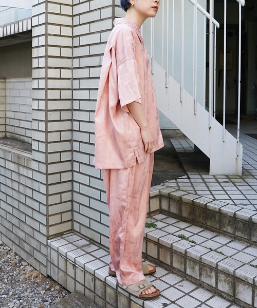 nimiru(ニミル)の「【セットアップ対応】ゆるてろシャツ(シャツ/ブラウス・レディース・グリーン/ブラック/ピンク・FREE)」の16枚目の写真