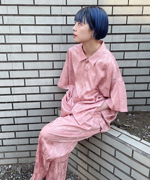 nimiru(ニミル)の「【セットアップ対応】ゆるてろシャツ(シャツ/ブラウス・レディース・グリーン/ブラック/ピンク・FREE)」の4枚目の写真