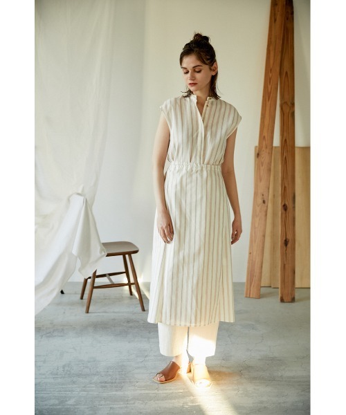 BLACK BY MOUSSY(ブラックバイマウジー)の「stripe apron shirt dress(ストライプエプロンシャツドレス)(シャツワンピース・レディース・ホワイト系その他・FREE)」の10枚目の写真