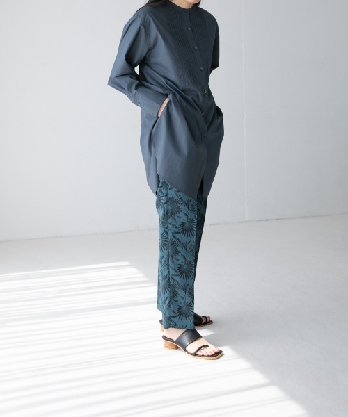 yuw（ユウ）の「ＪＱテーパードパンツ２　944531（その他パンツ・レディース・ブラック/ベージュ/グリーン・MEDIUM/LARGE）」の14枚目の写真