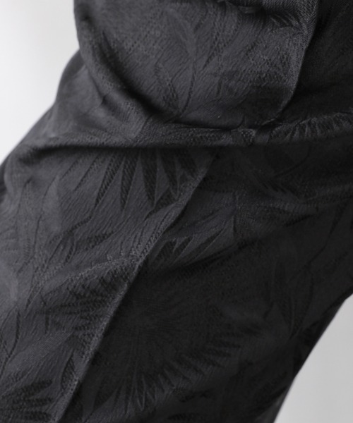 yuw（ユウ）の「ＪＱテーパードパンツ２　944531（その他パンツ・レディース・ブラック/ベージュ/グリーン・MEDIUM/LARGE）」の9枚目の写真