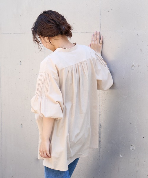 natural couture（ナチュラルクチュール）の「あおいさんコラボ刺繍切替チュニック（シャツ/ブラウス・レディース・ミント/オフホワイト/ブラック/ベージュ・FREE）」の16枚目の写真