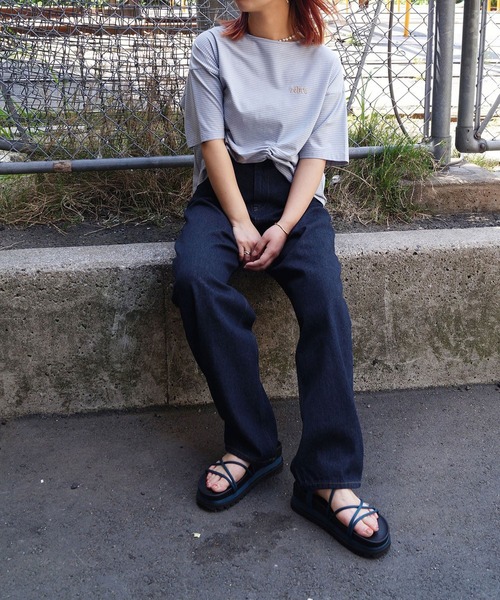 179/WG（イチナナキュウダブルジー）の「デニムハイライズテーパードパンツ（デニムパンツ・レディース・オフホワイト/その他1/その他2・MEDIUM）」の3枚目の写真