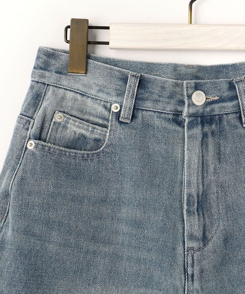 179/WG（イチナナキュウダブルジー）の「デニムハイライズテーパードパンツ（デニムパンツ・レディース・オフホワイト/その他1/その他2・MEDIUM）」の7枚目の写真