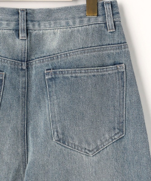 179/WG（イチナナキュウダブルジー）の「デニムハイライズテーパードパンツ（デニムパンツ・レディース・オフホワイト/その他1/その他2・MEDIUM）」の12枚目の写真