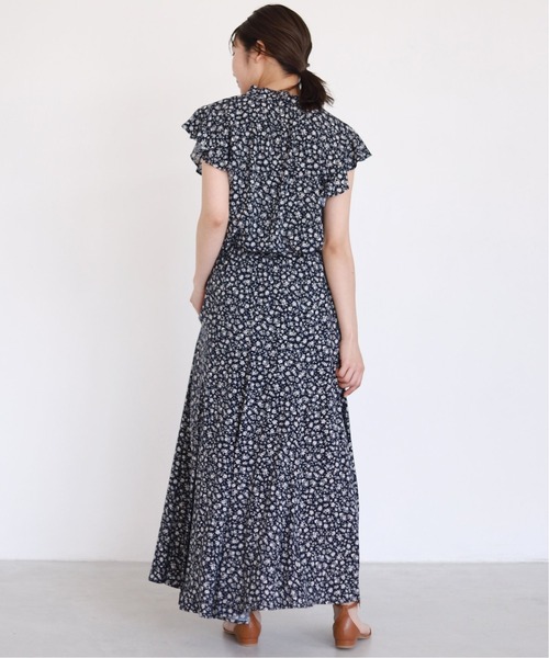 SLOBE IENA（スローブイエナ）の「Scatter Flower フレアスカート【ウエストゴム/手洗い可能】◆（スカート・レディース・ネイビー/グリーン・38/36）」の12枚目の写真