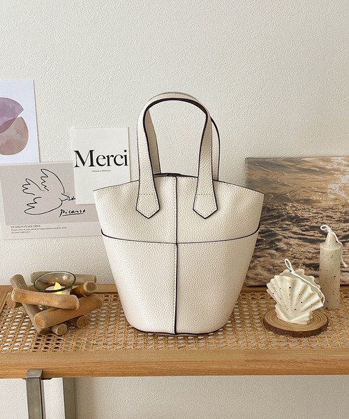 etade（エタード）の「2way バケットバッグ etda3（ショルダーバッグ・レディース・ホワイト/ブラック/ブラウン/グレイッシュベージュ・FREE）」の12枚目の写真