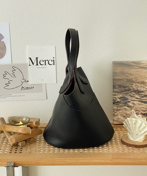 etade（エタード）の「2way バケットバッグ etda3（ショルダーバッグ・レディース・ホワイト/ブラック/ブラウン/グレイッシュベージュ・FREE）」の21枚目の写真