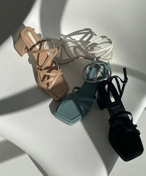 chuclla（チュクラ）の「Platform strap chunky-heel sandals chs147（サンダル・レディース・キャメル/ブラック/ホワイト/ブルーグリーン・39/37/38/40/36）」の4枚目の写真