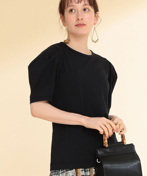 Ray BEAMS（レイビームス）の「Ray BEAMS / タック パワーショルダー Tシャツ（Tシャツ/カットソー・レディース・ホワイト/ブラック/ブルー系その他3・ONE SIZE）」の10枚目の写真