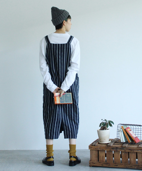 PAR ICI（パーリッシィ）の「ダークストライプ ワークワンピース（ワンピース・レディース・ネイビー/ブラウン・FREE）」の4枚目の写真