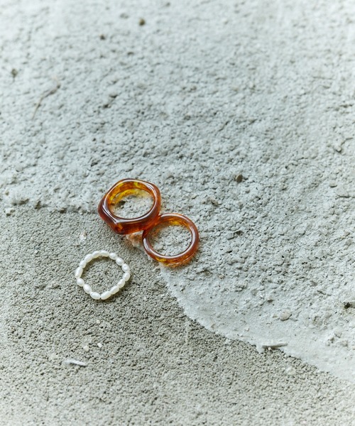 Birthday room（バースデイルーム）の「パール＆アクリル3点セットリング（リング・レディース・ブラウン/ナチュラル/グリーン・FREE）」の6枚目の写真