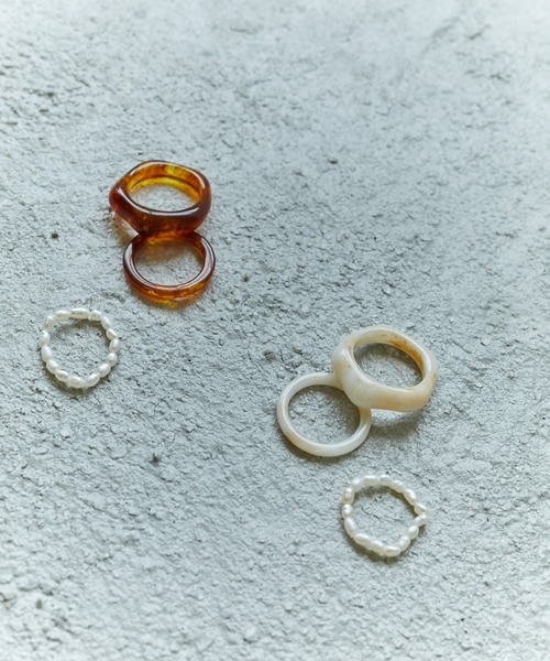 Birthday room（バースデイルーム）の「パール＆アクリル3点セットリング（リング・レディース・ブラウン/ナチュラル/グリーン・FREE）」の9枚目の写真