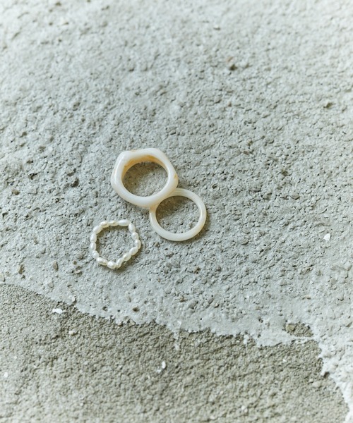 Birthday room（バースデイルーム）の「パール＆アクリル3点セットリング（リング・レディース・ブラウン/ナチュラル/グリーン・FREE）」の14枚目の写真