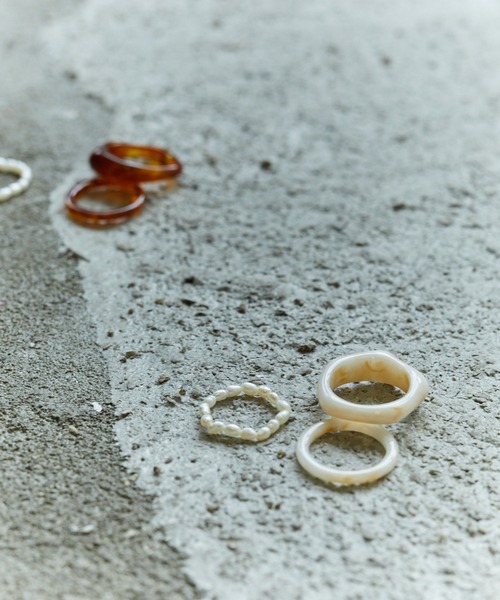 Birthday room（バースデイルーム）の「パール＆アクリル3点セットリング（リング・レディース・ブラウン/ナチュラル/グリーン・FREE）」の15枚目の写真