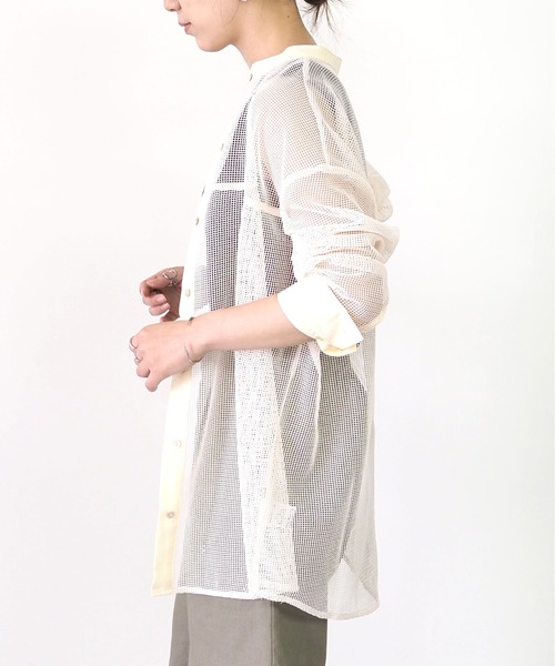 Riberry(リベリー)の「バンドカラーメッシュシャツ(シャツ/ブラウス・レディース・ブラック/ブラウン/アイボリー・MEDIUM)」の20枚目の写真