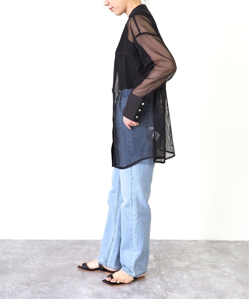 Riberry(リベリー)の「バンドカラーメッシュシャツ(シャツ/ブラウス・レディース・ブラック/ブラウン/アイボリー・MEDIUM)」の7枚目の写真