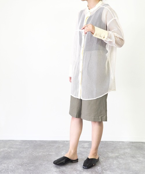 Riberry(リベリー)の「バンドカラーメッシュシャツ(シャツ/ブラウス・レディース・ブラック/ブラウン/アイボリー・MEDIUM)」の9枚目の写真