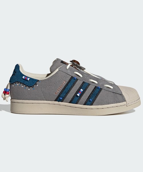 adidas（アディダス）の「スーパースター シューレースレス [Superstar Laceless] アディダスオリジナルス（スニーカー・メンズ・グレー・27.5cm/29.0cm/25.0cm/28.0cm/24.5cm/26.5cm/23.0cm/27.0cm/28.5cm/22.5cm/25.5cm/24.0cm/26.0cm/23.5cm）」の5枚目の写真