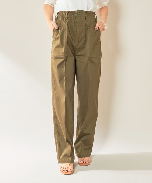 SHENERY（シーナリー）の「ハイウエストベイカーパンツ（その他パンツ・レディース・ベージュ/カーキ・36/38）」の4枚目の写真